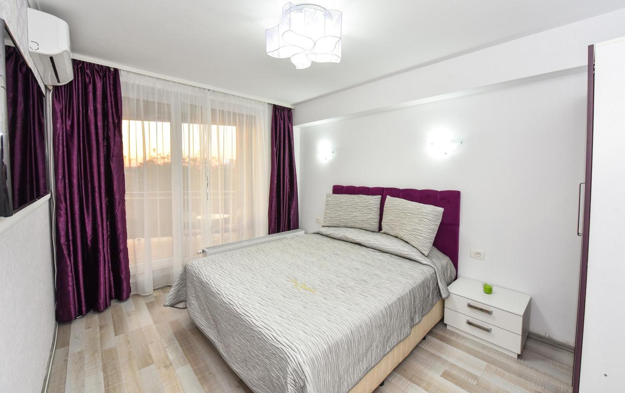 Dracula Adventure Tours Accommodation Bukares Bagian luar foto